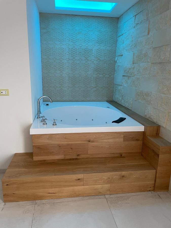 Bed and breakfast BluOtrante Extérieur photo